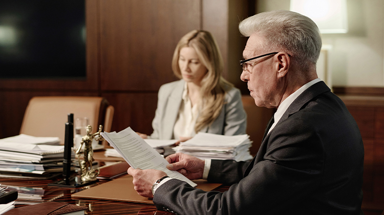 Special Termination Provisions in Reinsurance Contracts